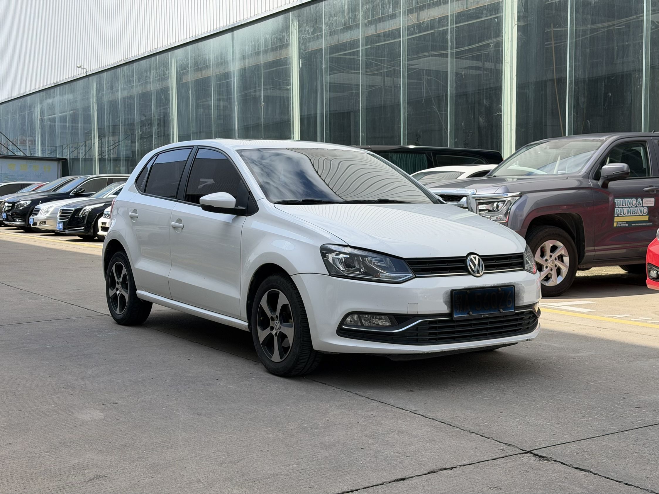 Volkswagen Polo 2016 car image #3