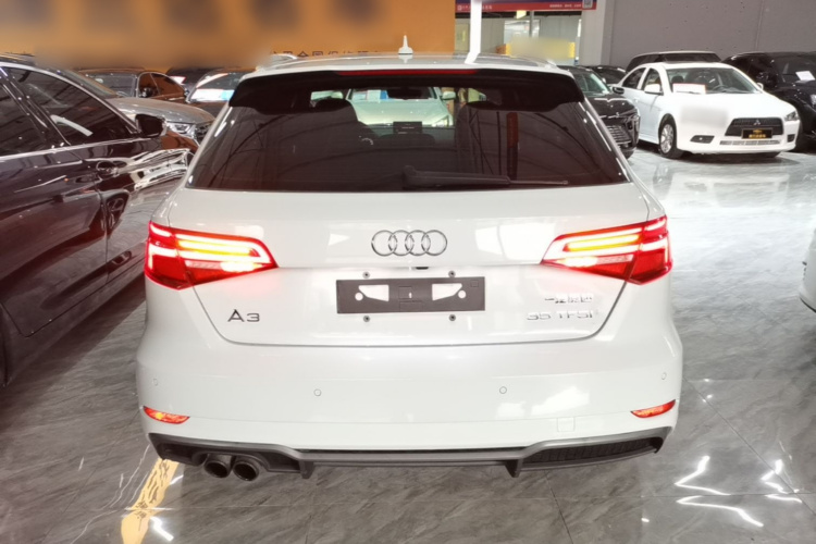 Audi A3 2017 immagine di auto #6