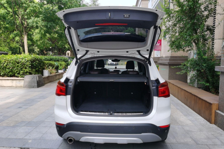 BMW X1 2019 #20 BMW X1 2019 car image #20