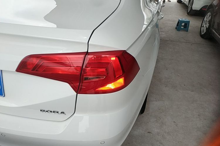 Volkswagen Bora 2021 car image #8