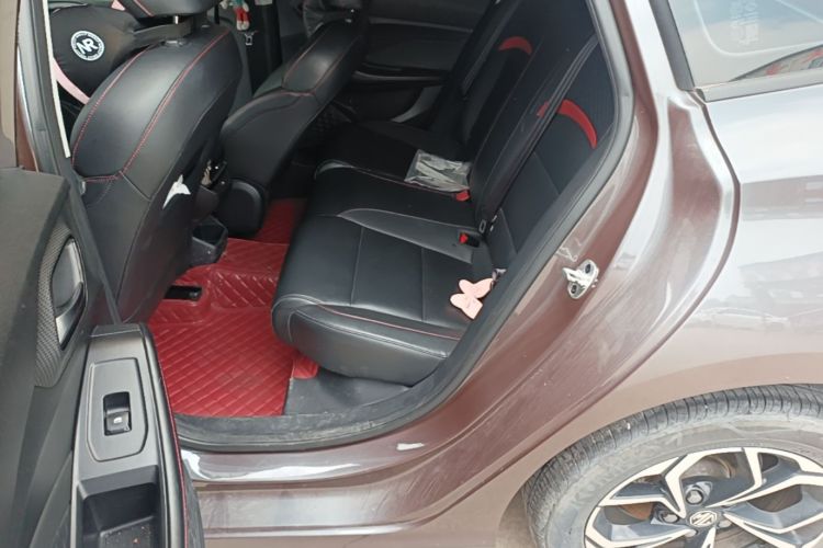 MG 5 2022 immagine di auto #17