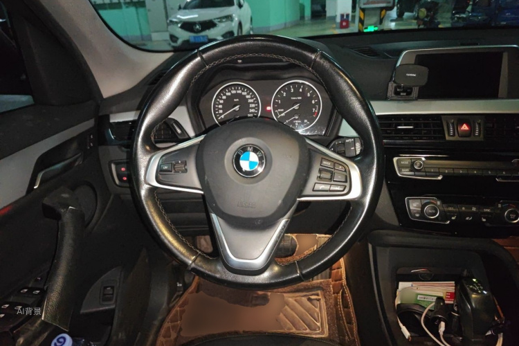 BMW X1 2016 car image #12