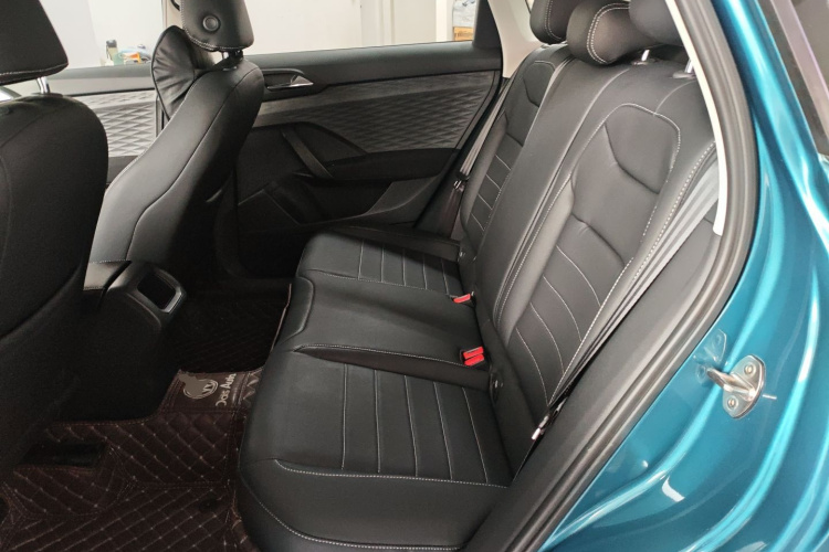 Volkswagen Tharu 2021 immagine di auto #17