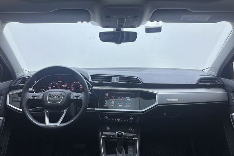 Audi Q3 2021 image de voiture #23