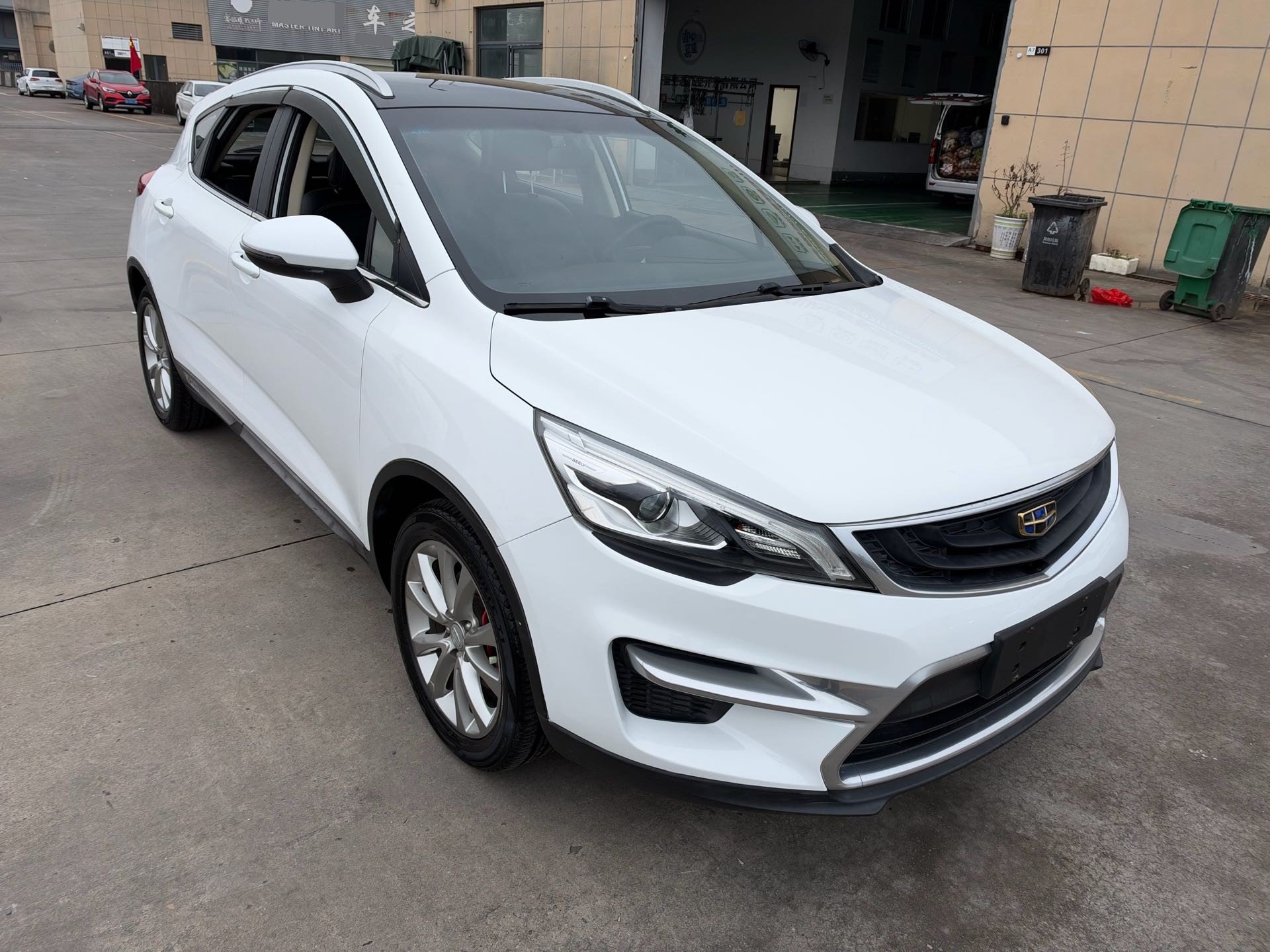 GEELY Emgrand GS 2017 #3 GEELY Emgrand GS 2017 car image #3