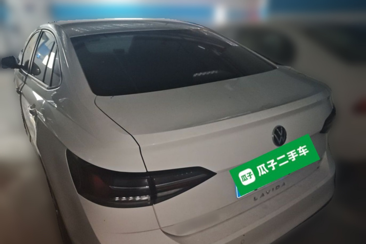 Volkswagen Lavida 2025 car image #4
