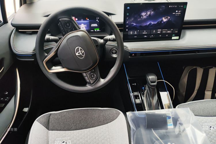 Toyota Corolla 2026 car image #12