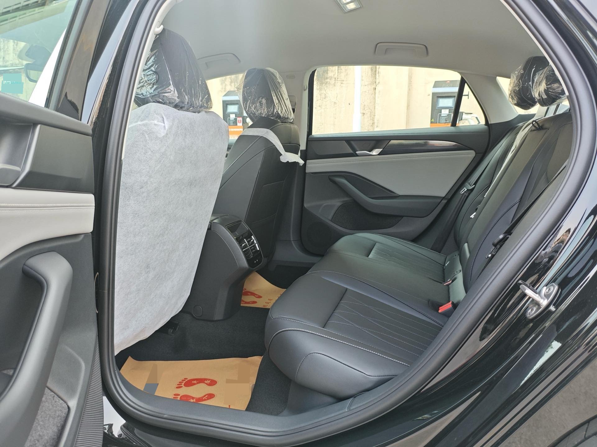 GEELY Emgrand 2023 #5 GEELY Emgrand 2023 car image #5