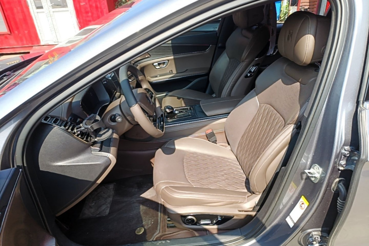 BYD Han 2021 #19 BYD Han 2021 car image #19