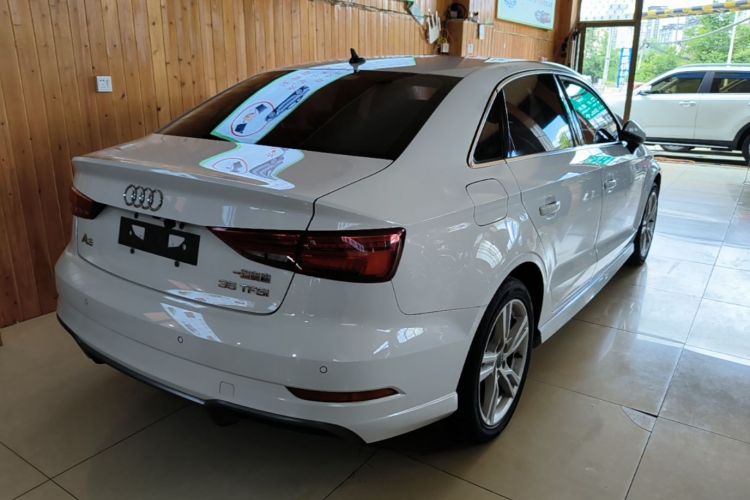 Audi A3 2020 car image #7