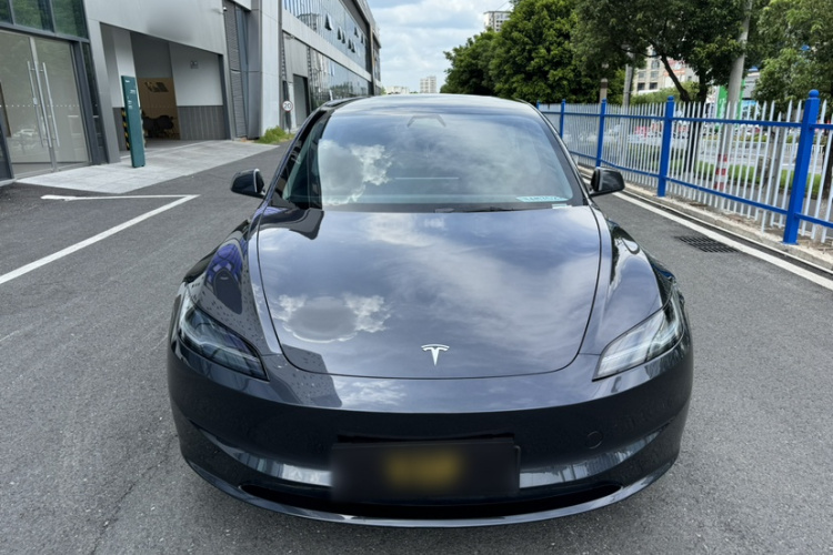 Tesla Model 3 2024 #3 Tesla Model 3 2024 car image #3