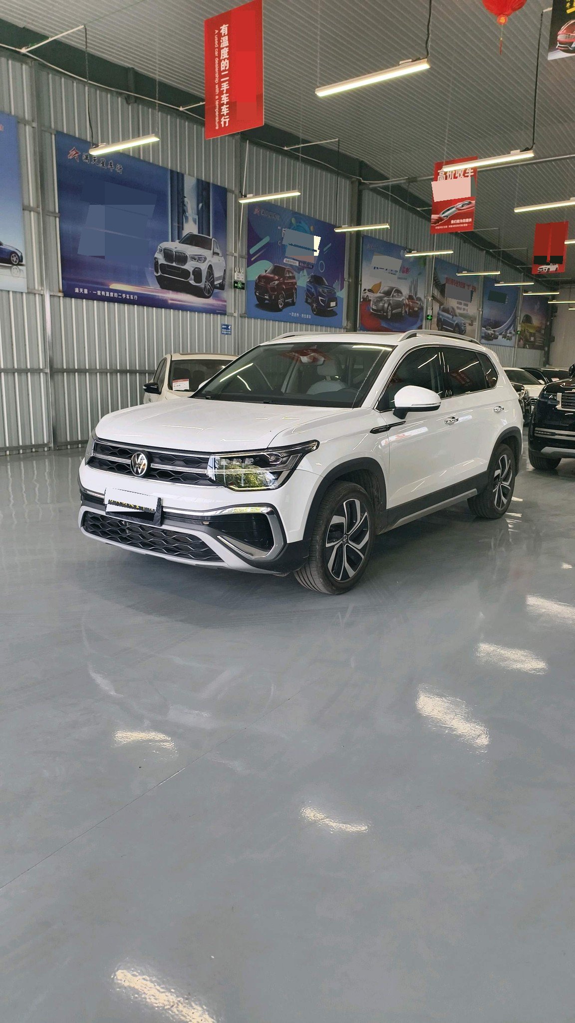 2025 2025 car image