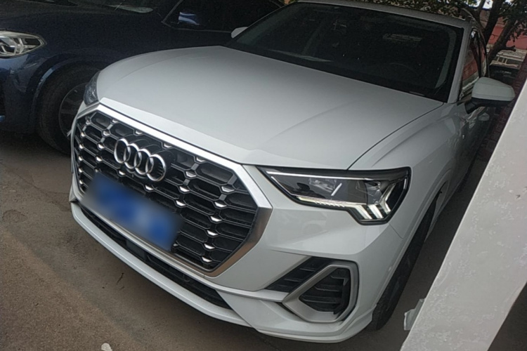 Audi Q3 2021 #2 Audi Q3 2021 car image #2