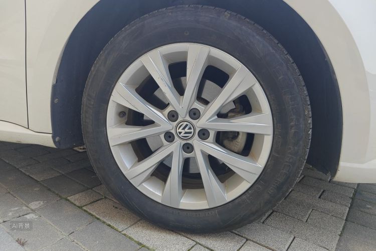 Volkswagen Lavida 2018 car image #9