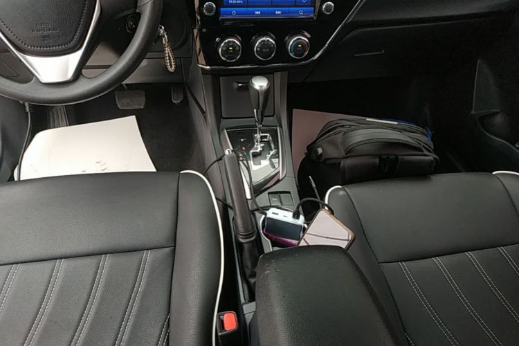 Toyota Corolla 2017 car image #14