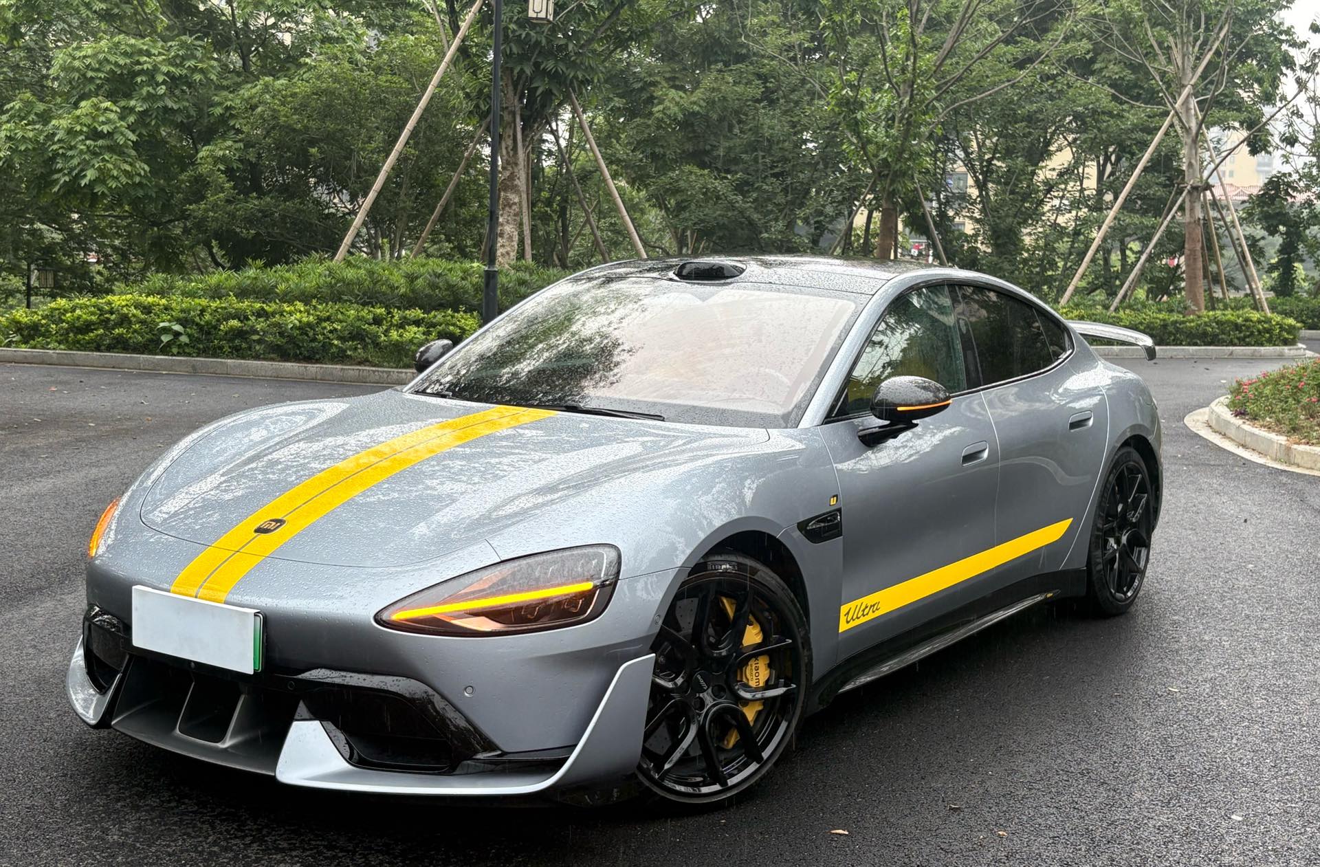MI SU7 Ultra 2025 MI SU7 Ultra 2025 car image