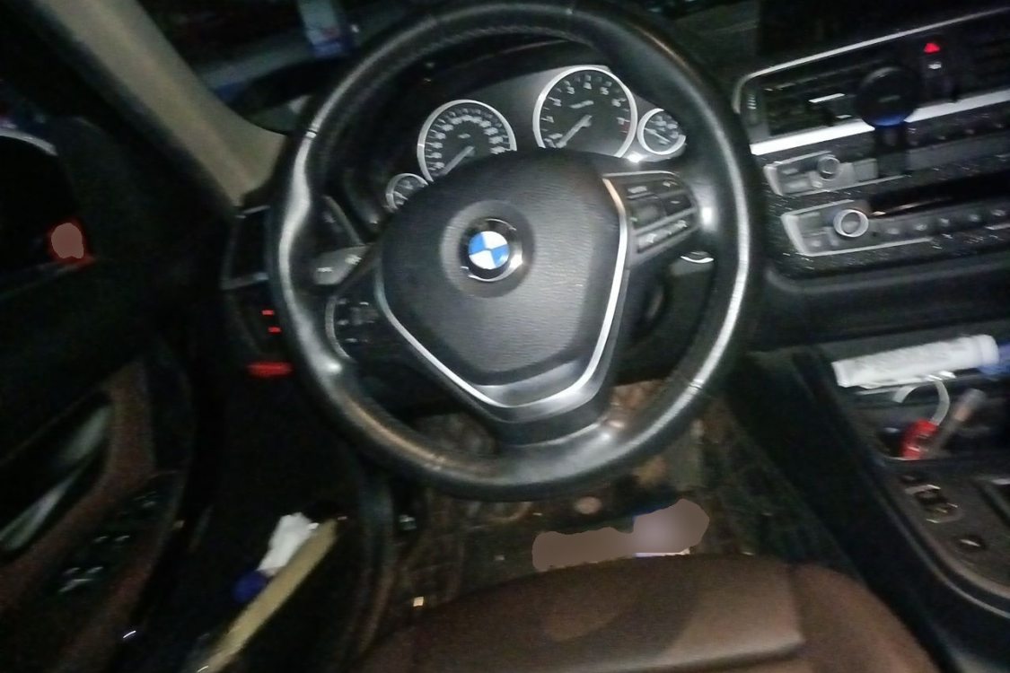 BMW 3 Series 2017 #22 BMW 3 Series 2017 car image #22