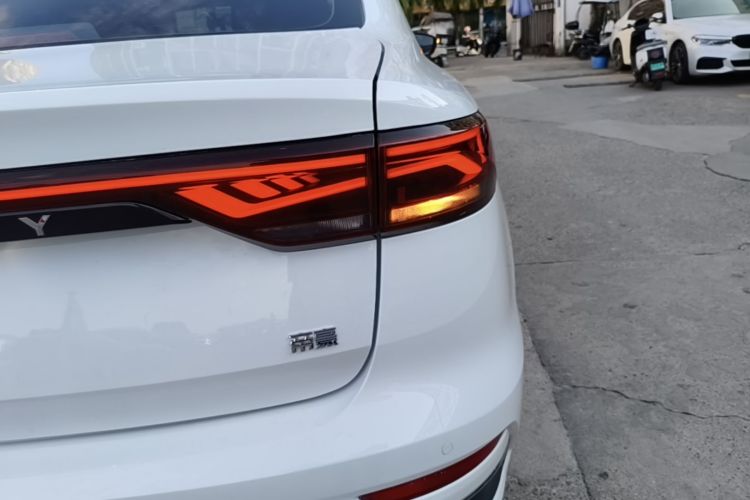 GEELY Emgrand 2023 #8 GEELY Emgrand 2023 image de voiture #8