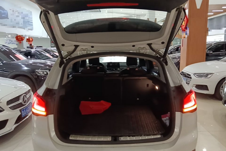 BMW X1 2020 car image #21