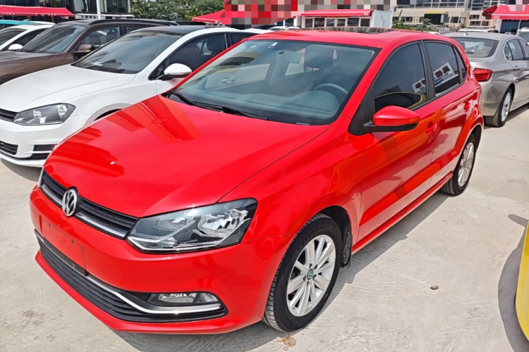 Volkswagen Polo 2017 car image #2