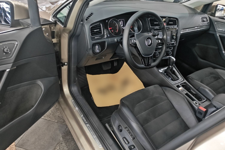 Volkswagen Golf 2018 #16 Volkswagen Golf 2018 car image #16