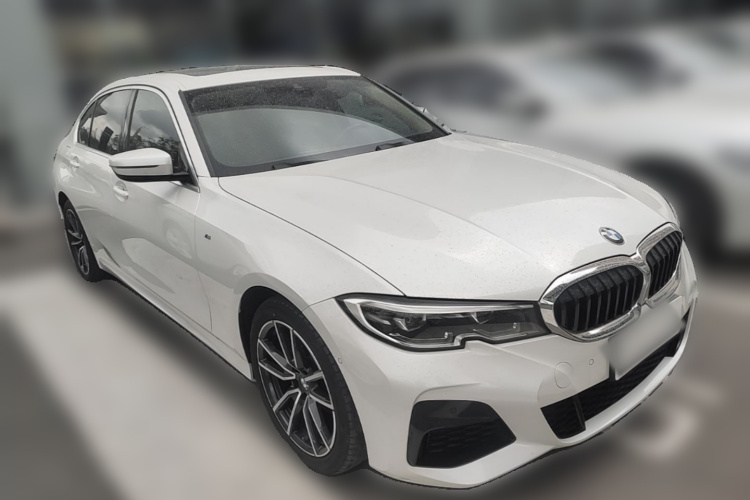 BMW 3 Series 2021 car image #4