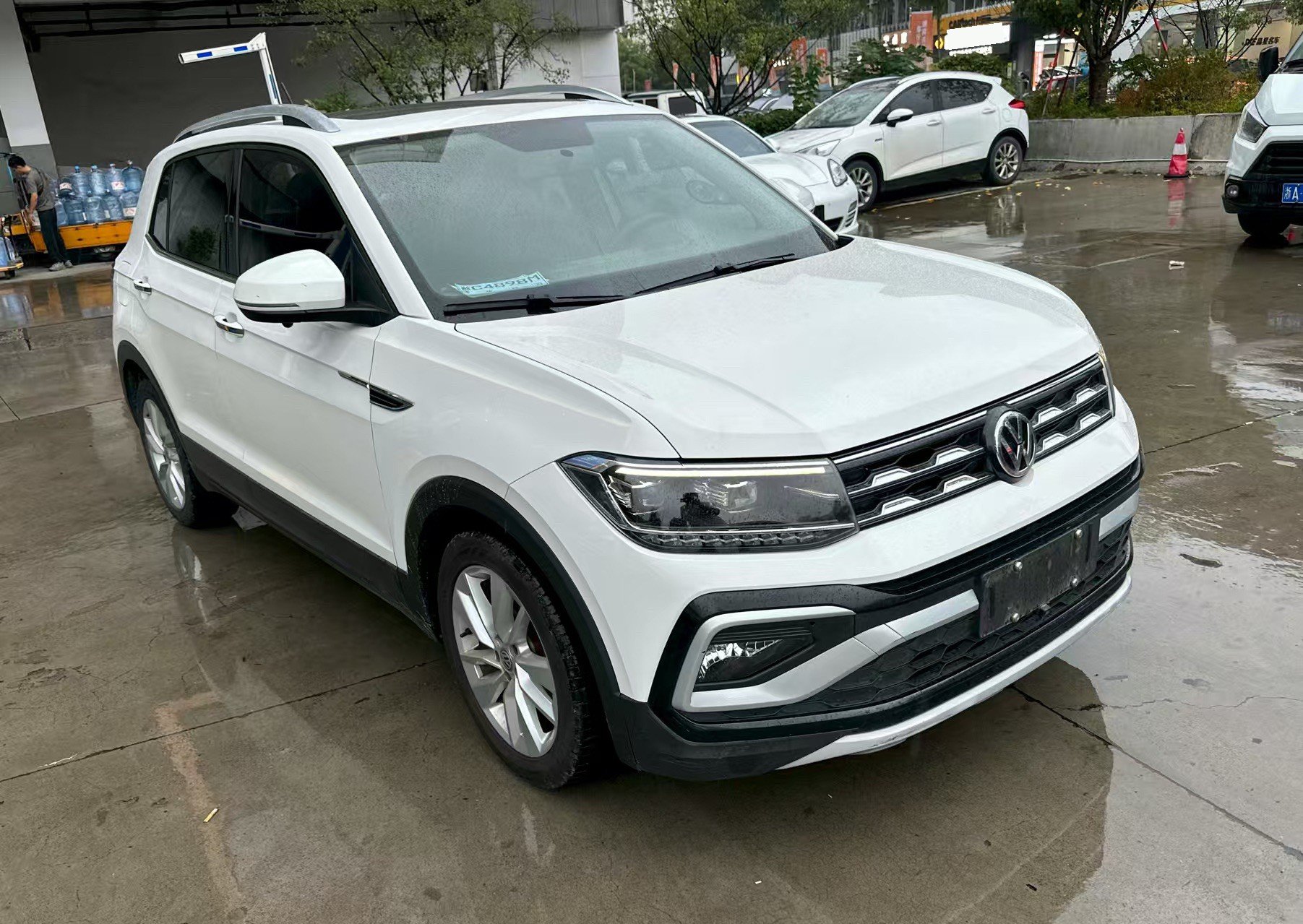 Volkswagen T-Cross 2020 #3 Volkswagen T-Cross 2020 car image #3