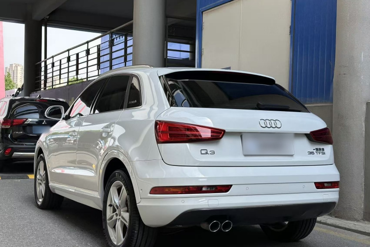 Audi Q3 2016 #5 Audi Q3 2016 car image #5