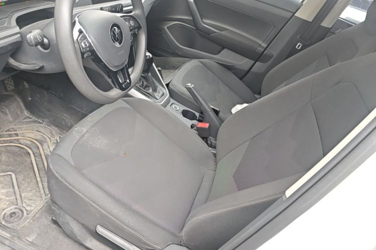Volkswagen Polo 2023 car image #15