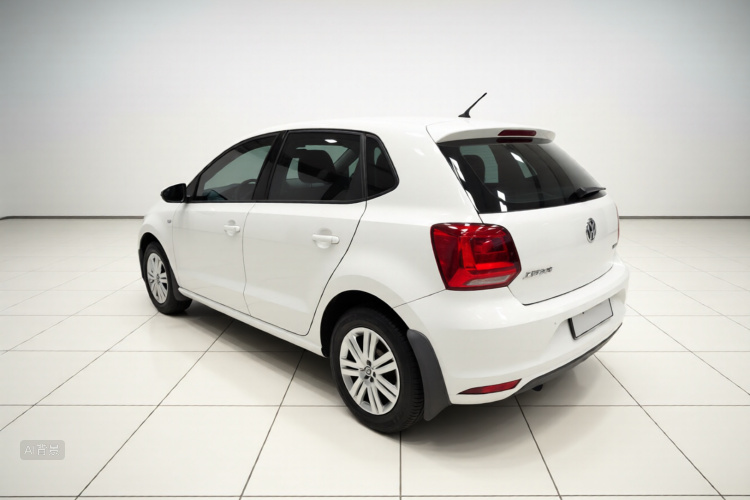 Volkswagen Polo 2015 #5 Volkswagen Polo 2015 car image #5