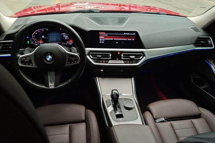 BMW 3 Series 2021 #10 BMW 3 Series 2021 car image #10