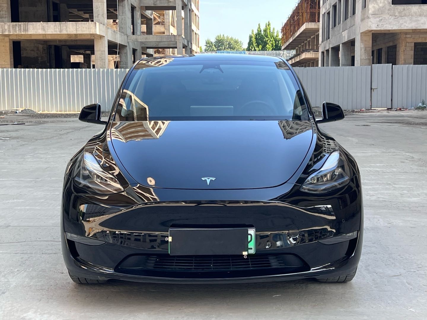 Tesla Model Y 2024 car image 