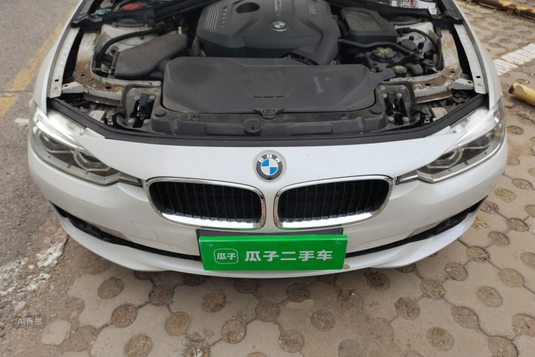 BMW 3 Series 2017 #22 BMW 3 Series 2017 car image #22