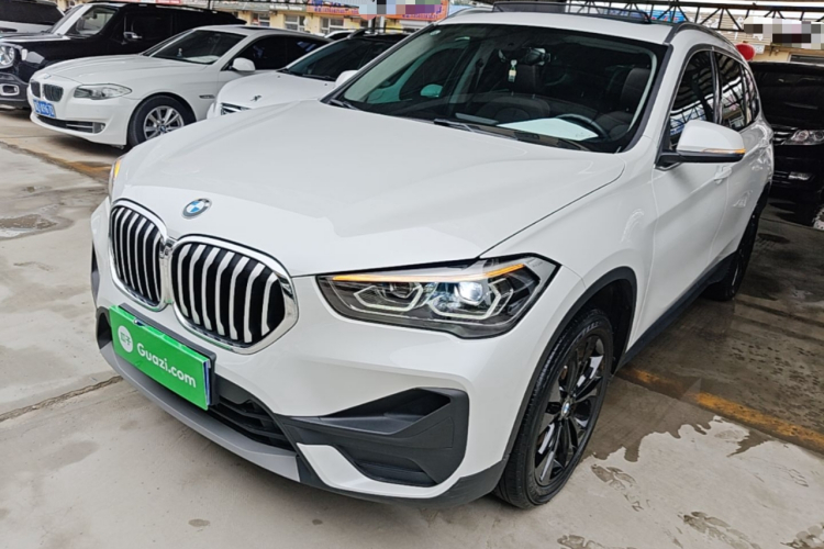 BMW X1 2019 car image #2