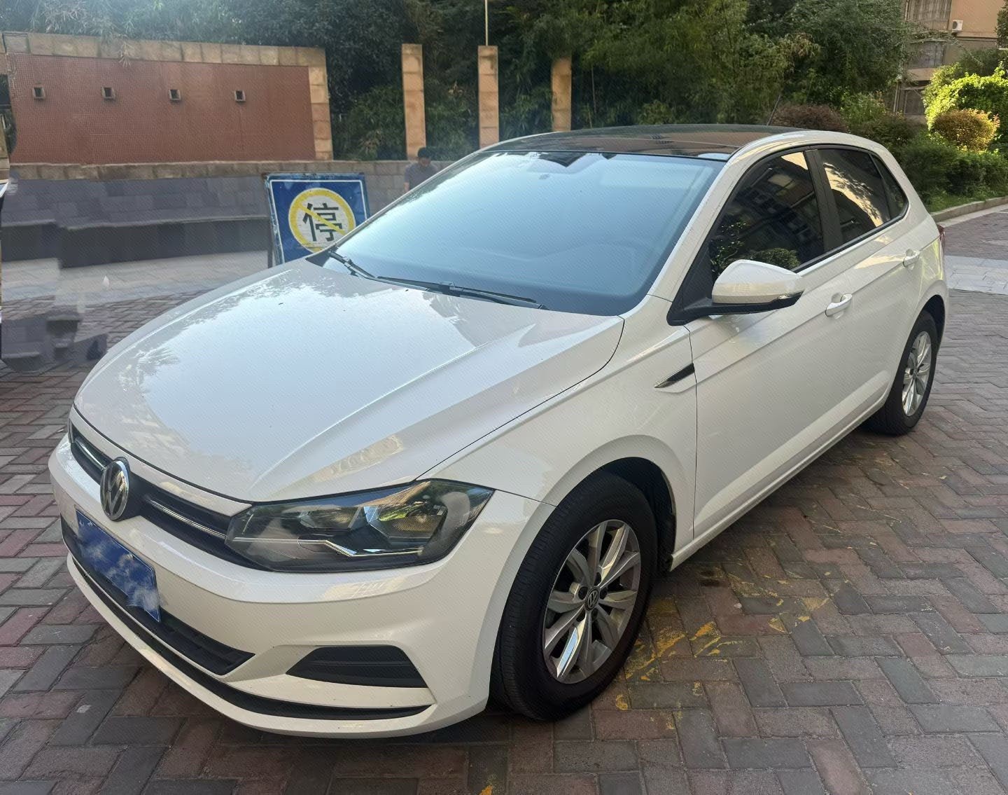 Volkswagen Polo 2020 Volkswagen Polo 2020 car image
