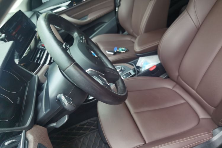BMW X1 2022 car image #19