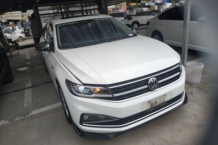 Volkswagen Bora 2021 car image #4