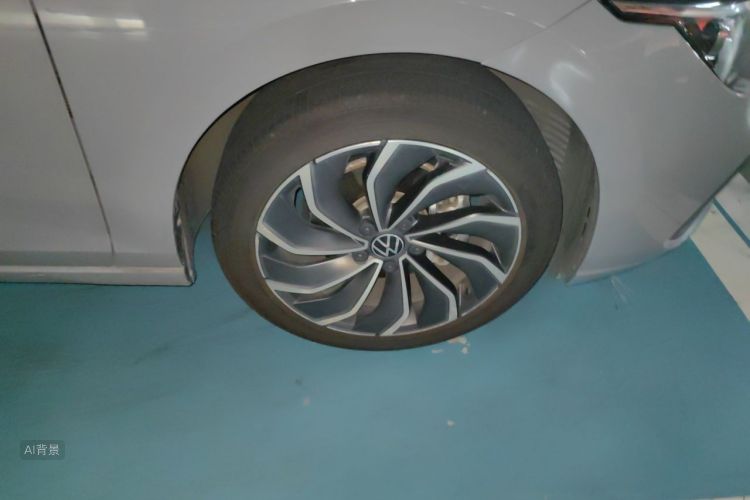 Volkswagen Golf 2021 car image #9