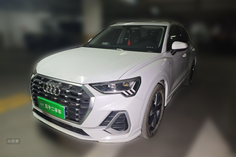Audi Q3 2022 immagine di auto #2