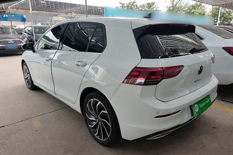 Volkswagen Golf 2021 car image #5