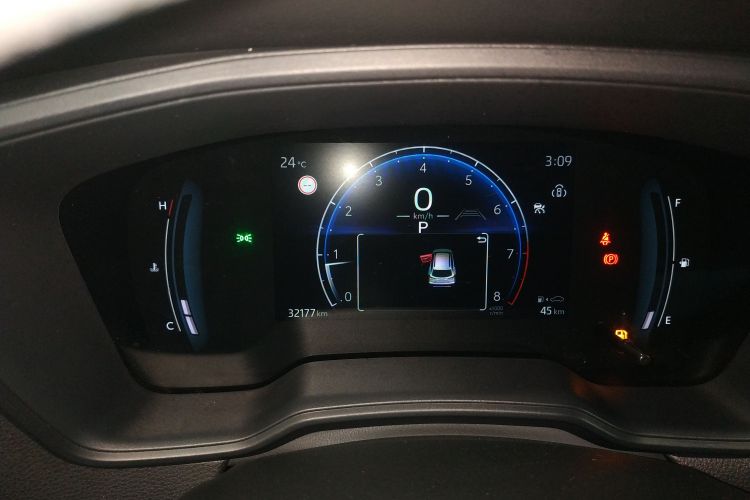 Toyota Corolla Cross 2024 car image #16