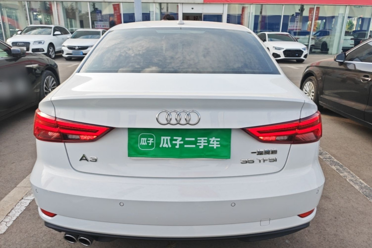 Audi A3 2018 immagine di auto #6