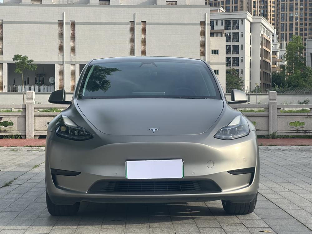 Tesla Model Y 2023 #2 Tesla Model Y 2023 car image #2