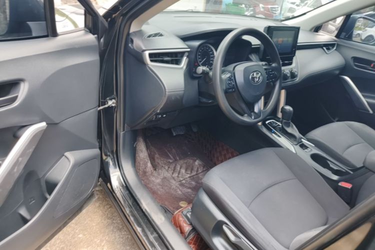 Toyota Corolla Cross 2023 car image #16