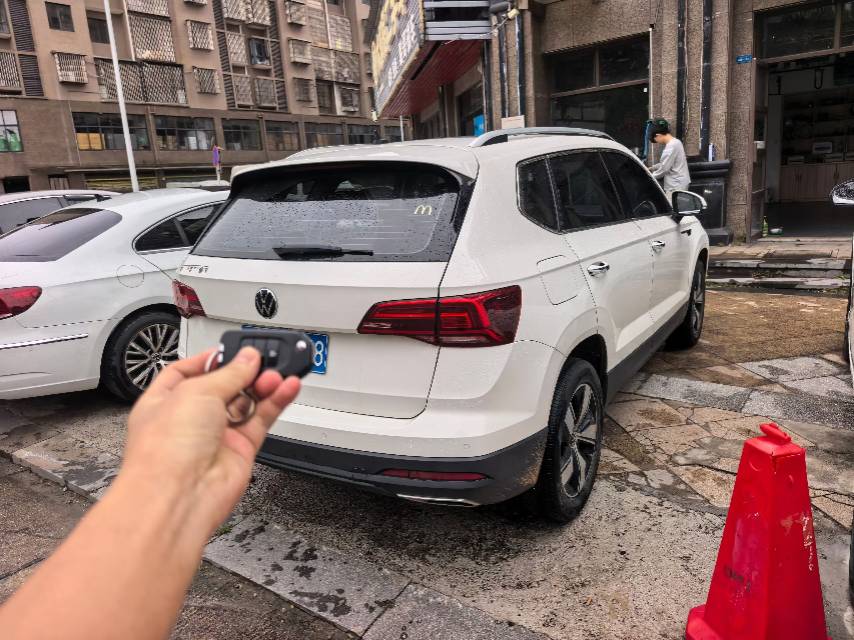 Volkswagen Tharu 2022 imagem de carro #6