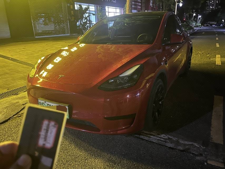 Tesla Model Y 2023 car image 