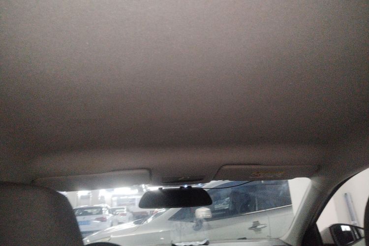 Volkswagen Santana 2019 صورة سيارة #18