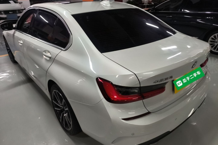BMW 3 Series 2021 #5 BMW 3 Series 2021 car image #5