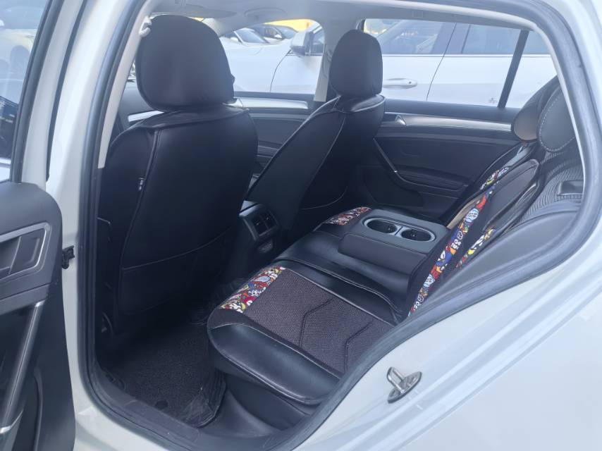 Volkswagen Golf 2020 #10 Volkswagen Golf 2020 car image #10