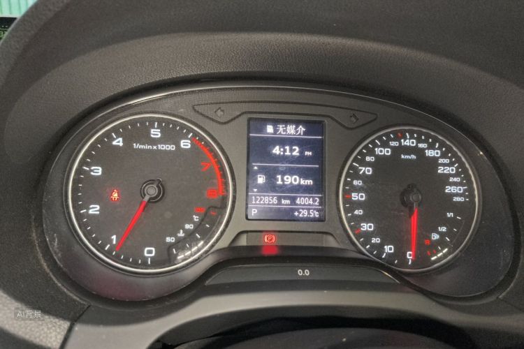 Audi A3 2015 immagine di auto #13